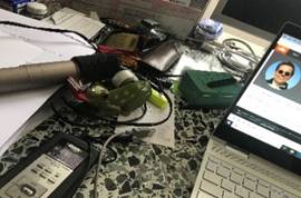 Ein Bild, das Text, computer, Broausstattung, Im Haus enthlt.

Automatisch generierte Beschreibung